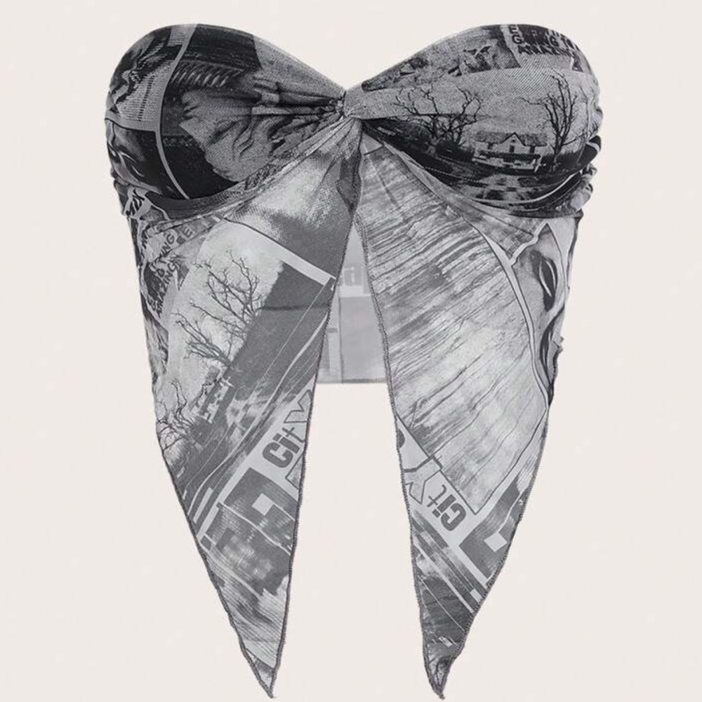 SHEIN Black and White Graphic Crop Top